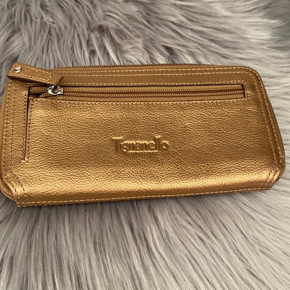 Tignanello leather wallet